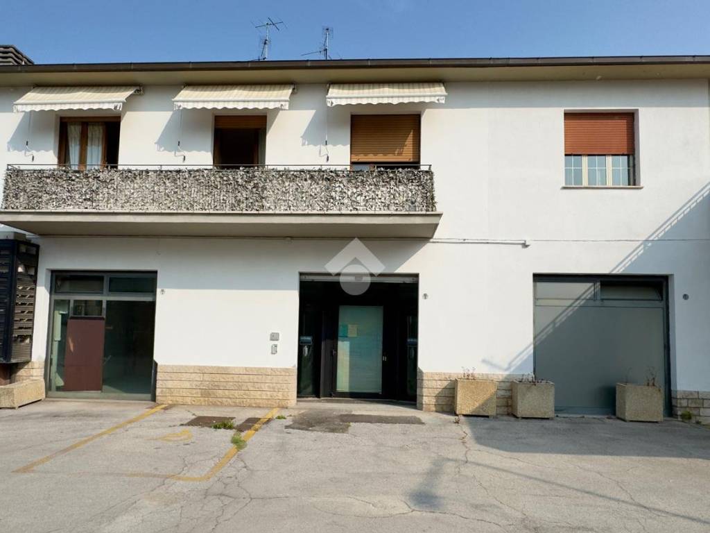 Immobile a Città di castello in via Aldo Bologni, 80 - Foto 2