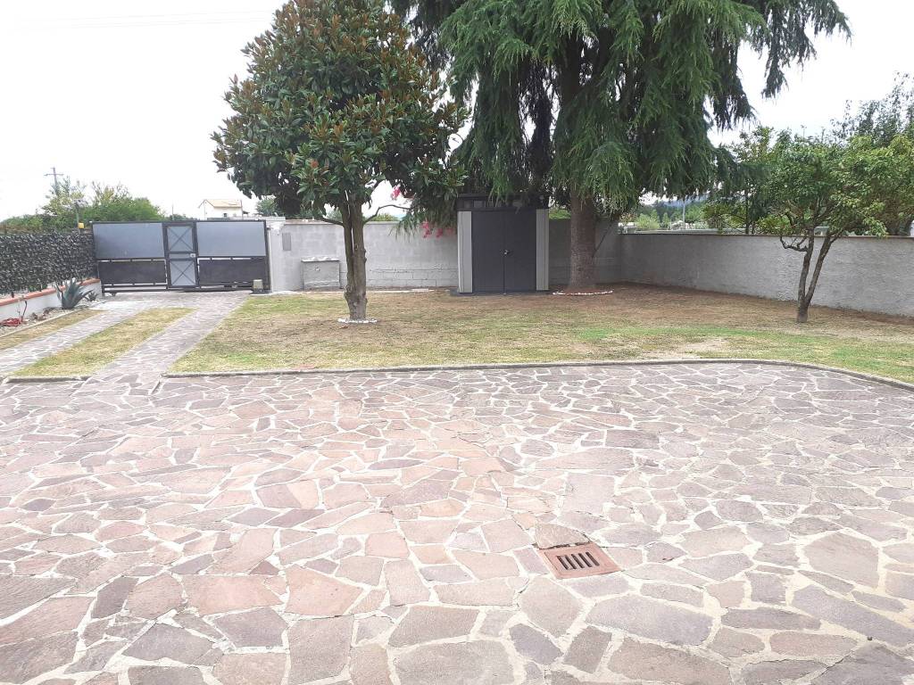 Villa a Quarrata in Via Nuova - Foto 2