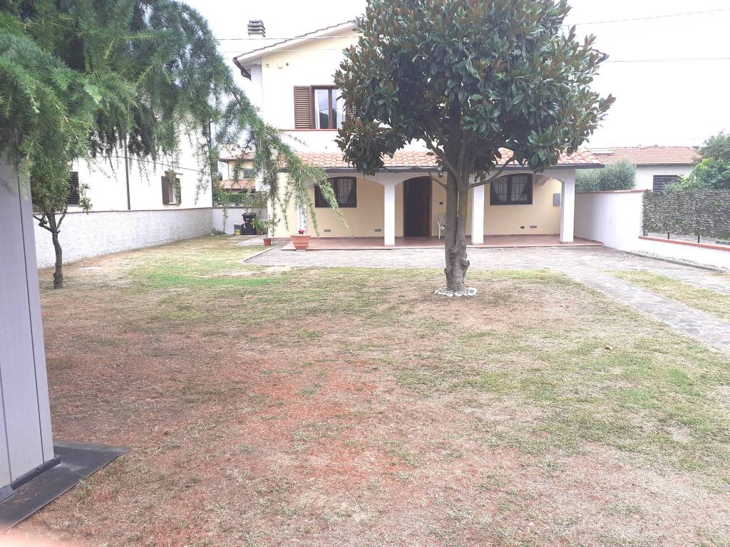 Villa a Quarrata in Via Nuova - Foto 4
