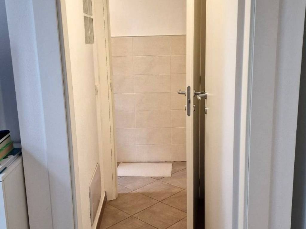 Appartamento a Azzate in Via Montallegro, 1 - Foto 5