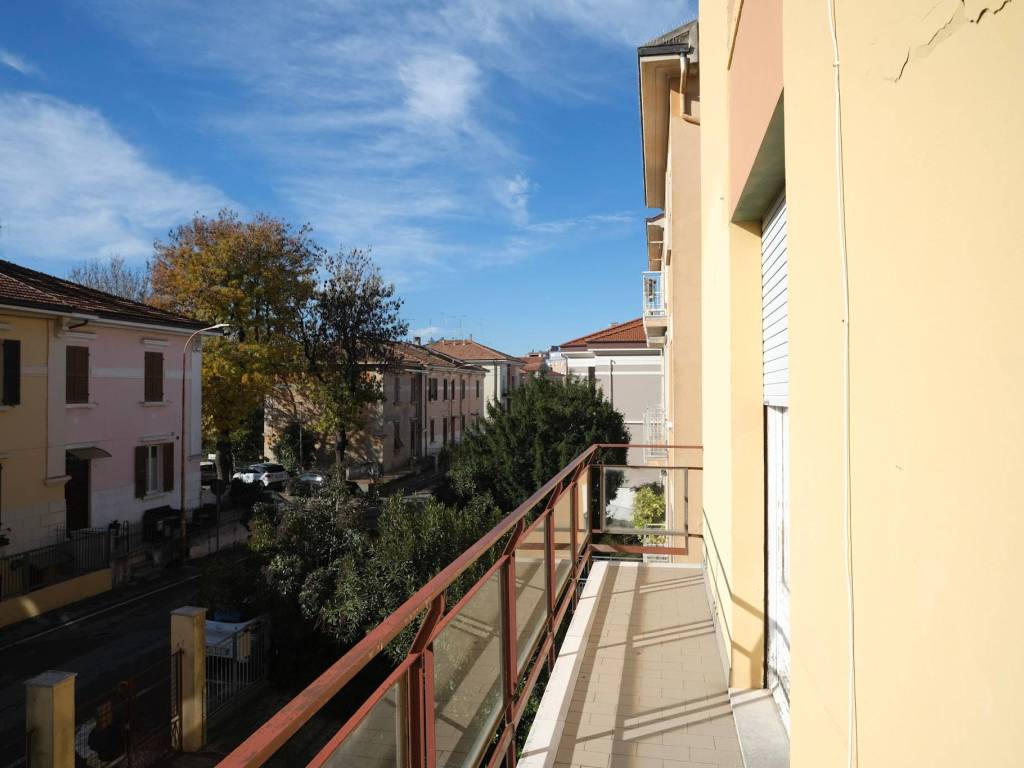 Appartamento a Pesaro in Via Franco Michelini Tocci, 29 - Foto 4