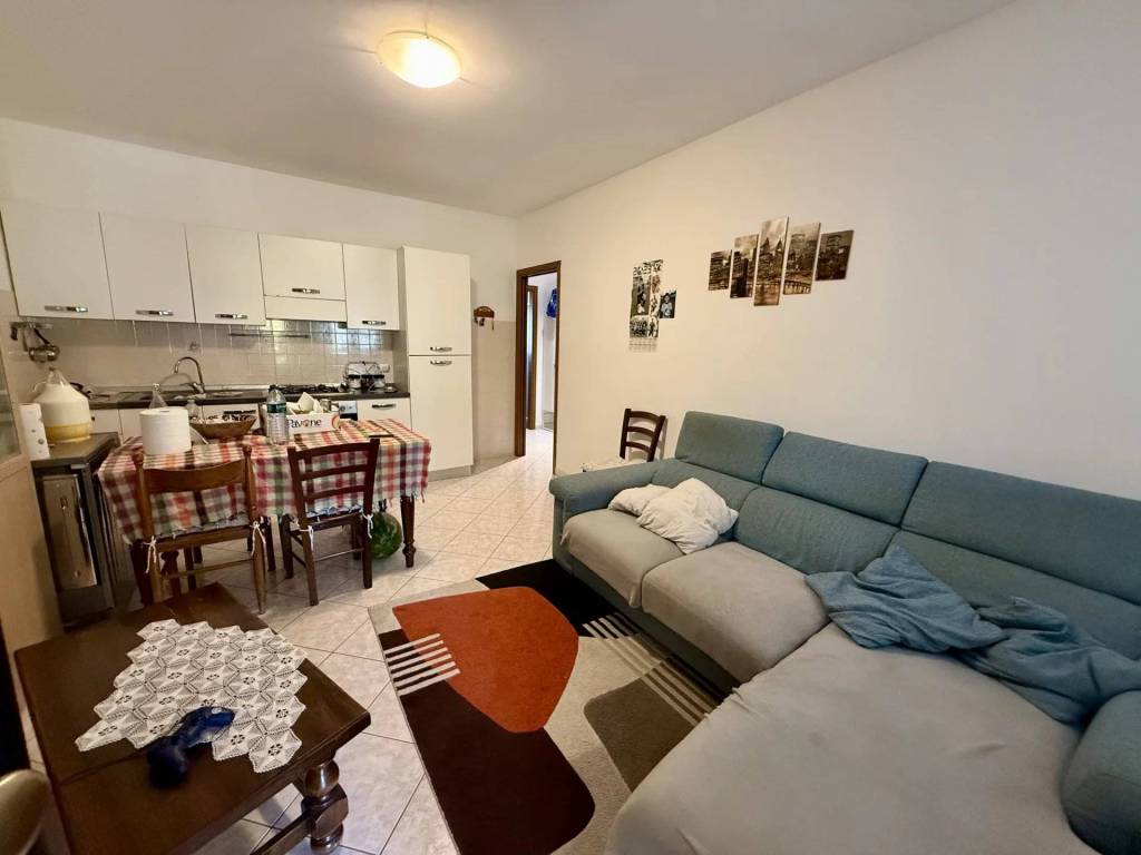 Appartamento a Porcari in Via Romana Est - Foto 5