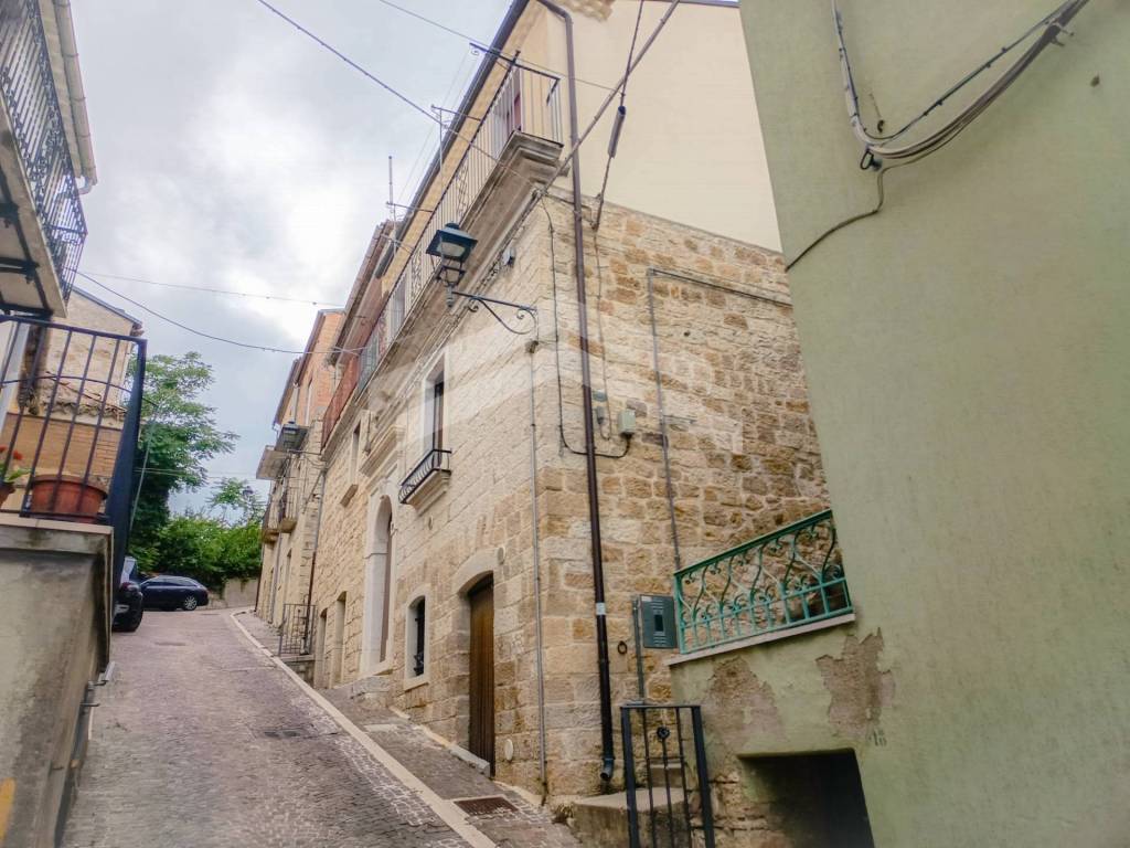 Palazzo / stabile a Castelbottaccio in via roma - Foto 2