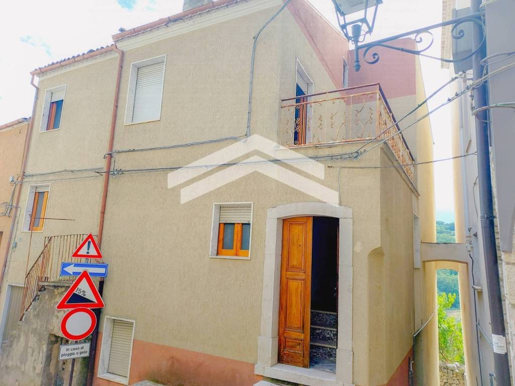 Palazzo / stabile a Castelbottaccio in via roma - Foto 2
