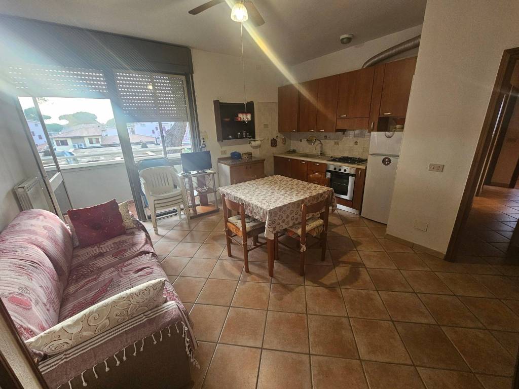 Appartamento a Comacchio in Viale Giacomo Leopardi - Foto 3