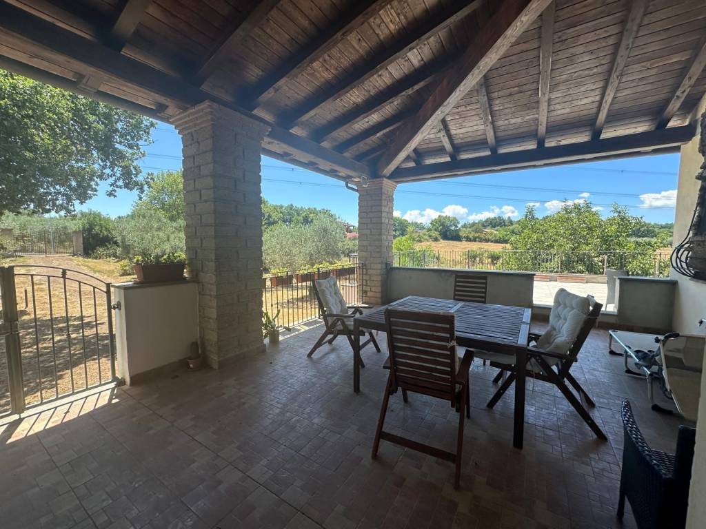 Villa a Monterosi in Via Giuseppe Belloni - Foto 3