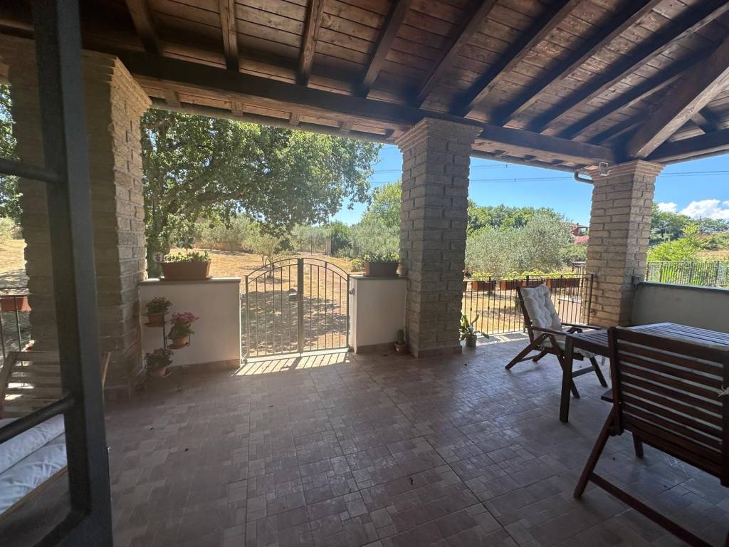 Villa a Monterosi in Via Giuseppe Belloni - Foto 4