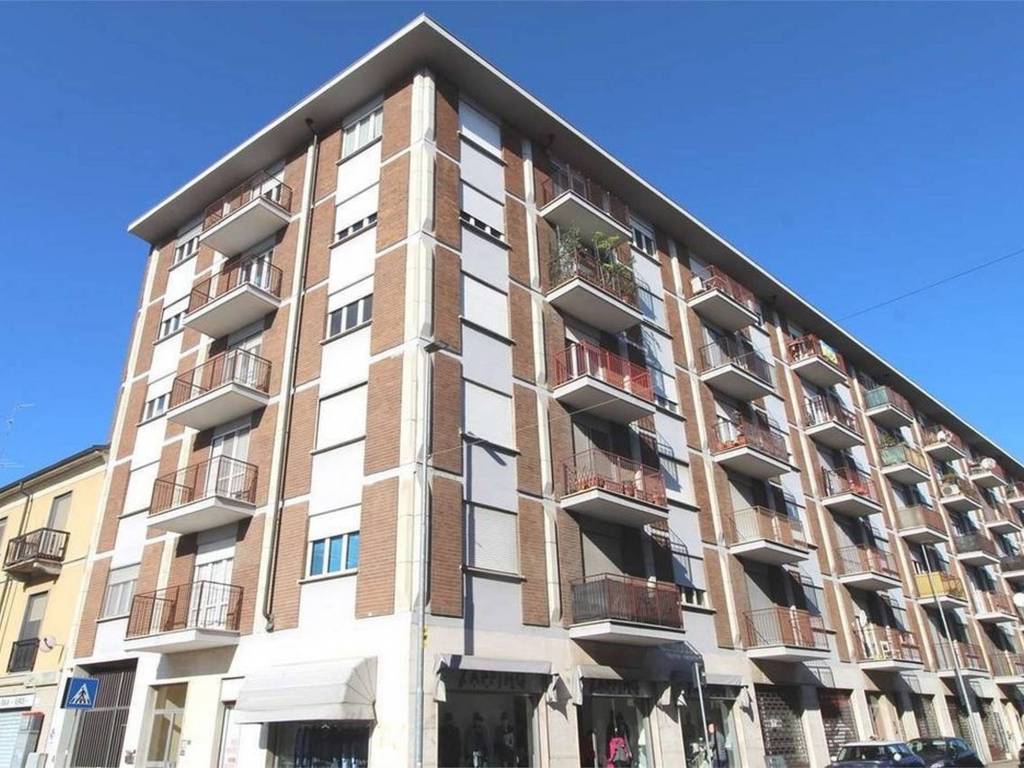 Appartamento a Novara in Via Enrico Bianchetti, 2 - Foto 2