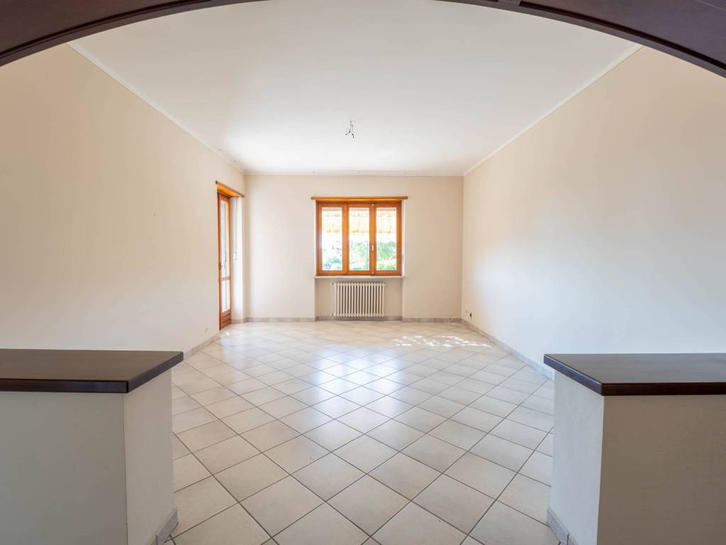 Appartamento a Bagnolo piemonte in Via Cave, 90 - Foto 2