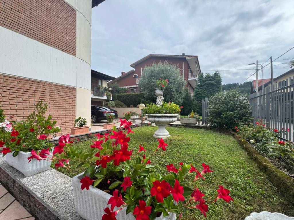 Villa a Induno olona in Via Patrioti, 22 - Foto 5