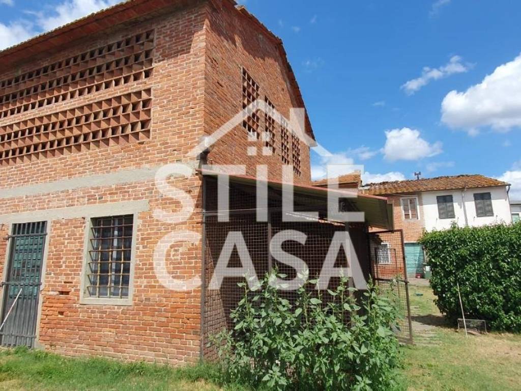 Casa indipendente a Porcari in Via Giannini, , 43 - Foto 5