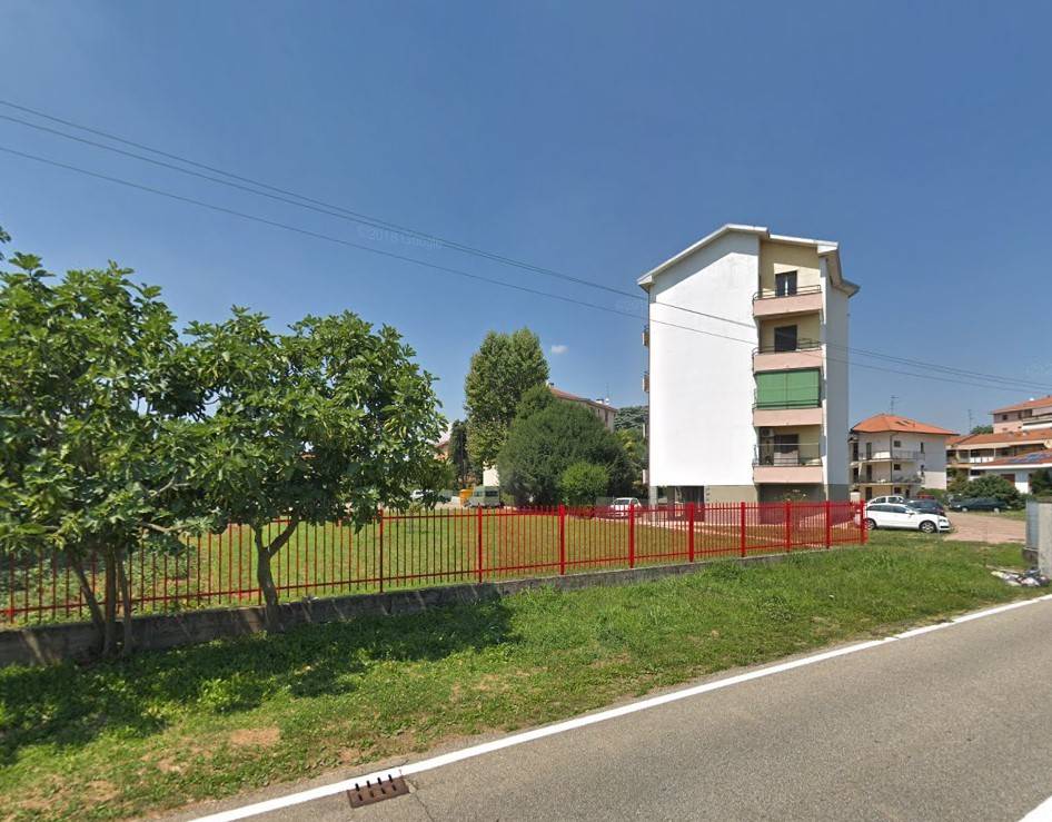 Appartamento a Tradate in Via Rodolfo Morandi, 4 - Foto 2