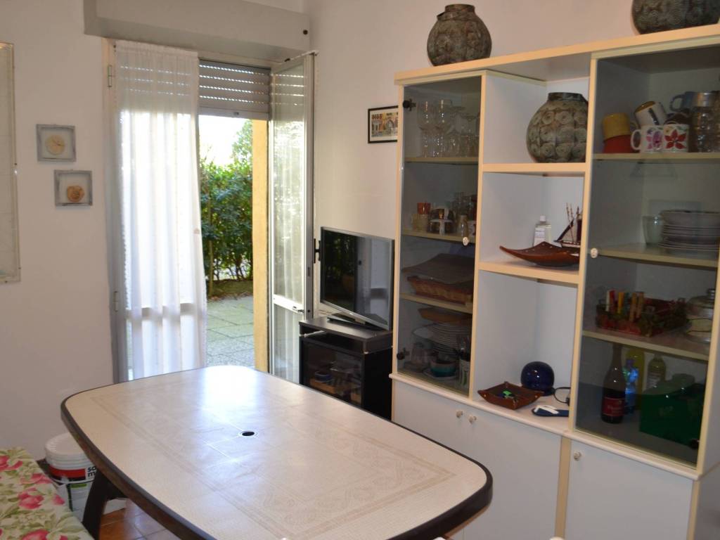 Appartamento a Ravenna in Viale Gioacchino Rossini, 84 - Foto 4