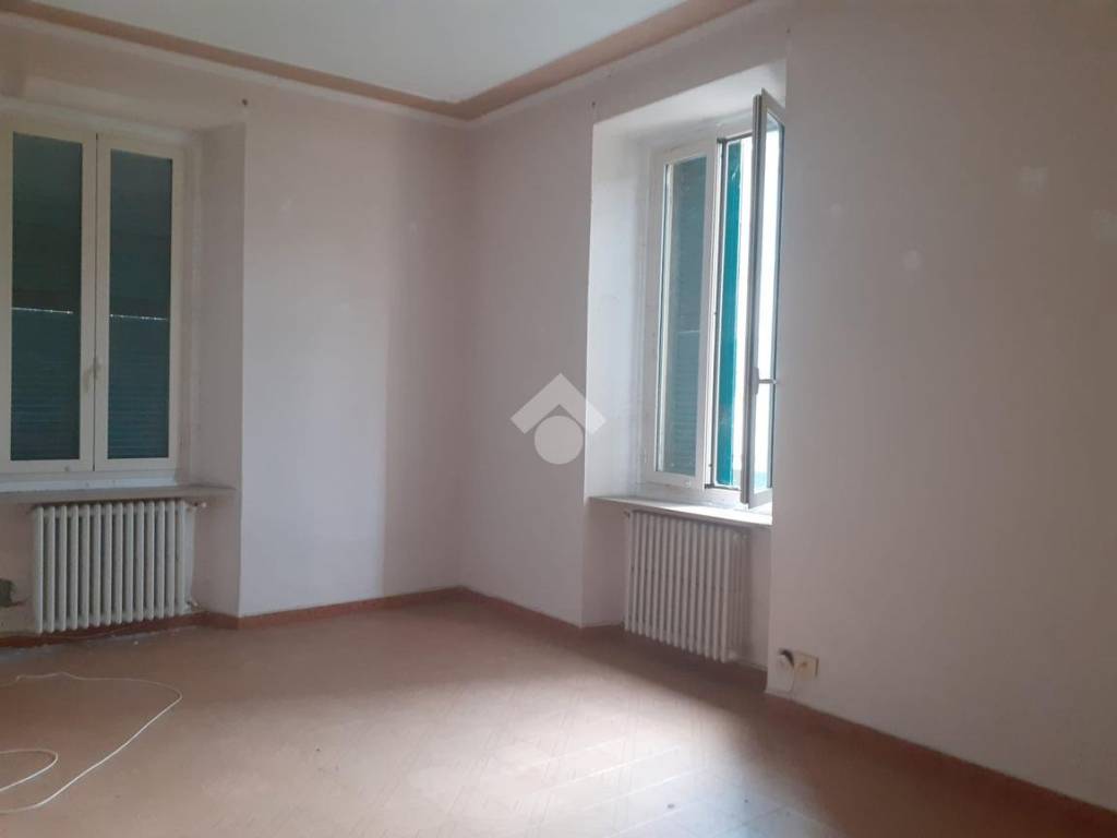 Appartamento a Borgo val di taro in Via Gruppo Val Taro, 2 - Foto 2