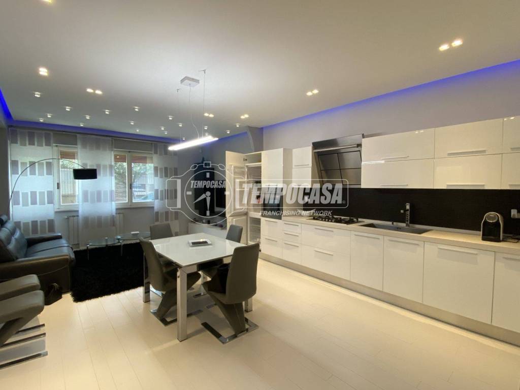 Appartamento a Viareggio in Via Pietro Maroncelli - Foto 2