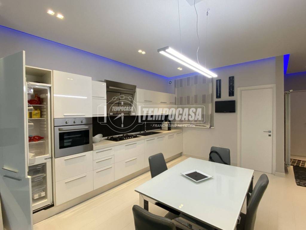 Appartamento a Viareggio in Via Pietro Maroncelli - Foto 4