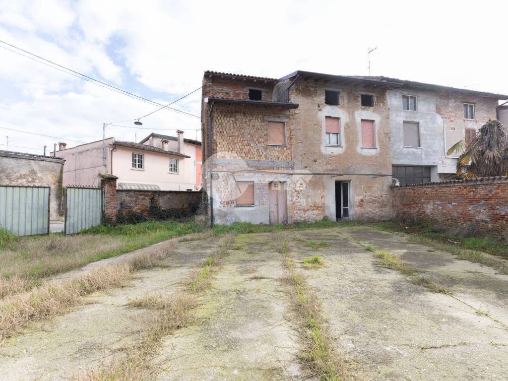 Casa indipendente a Pralboino in Via Giacomo Matteotti, 23 - Foto 2
