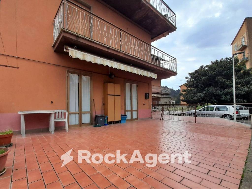 Appartamento a Acquapendente in Via Onanese, 4 - Foto 2