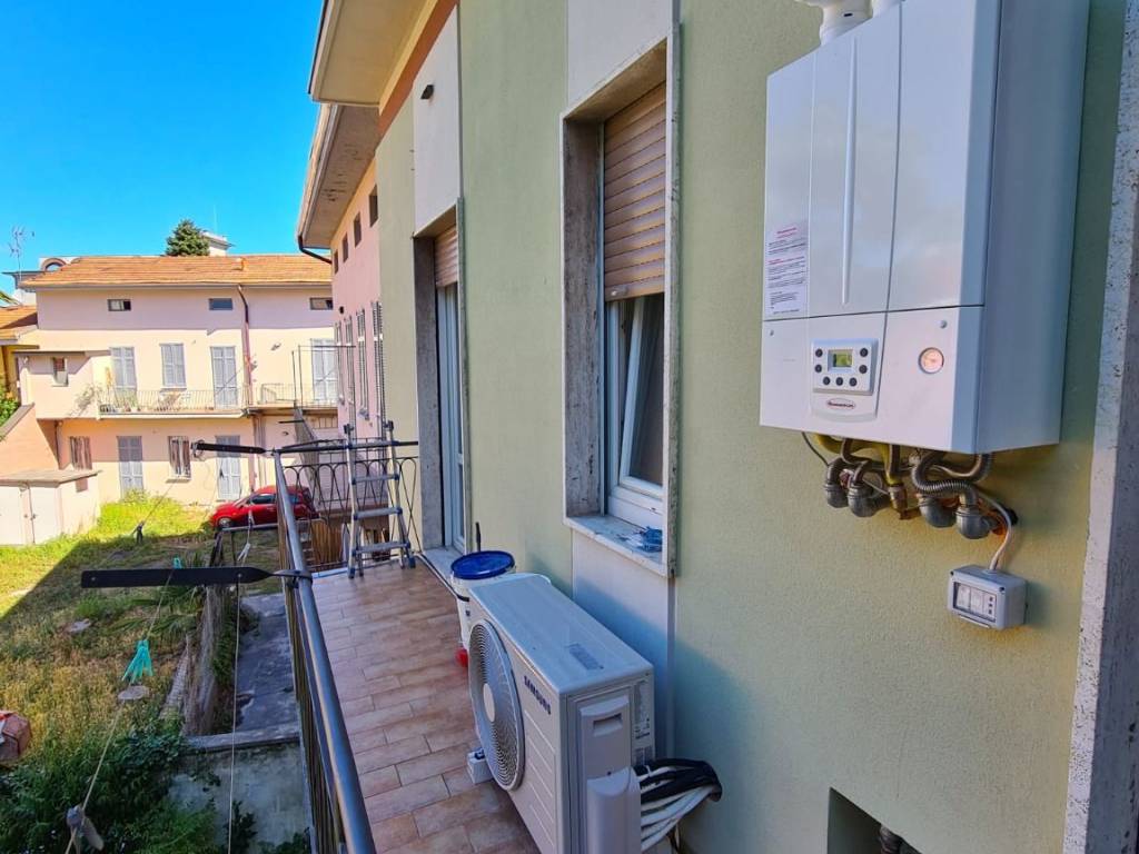 Appartamento a Busto arsizio in Viale Piemonte, 17 - Foto 5