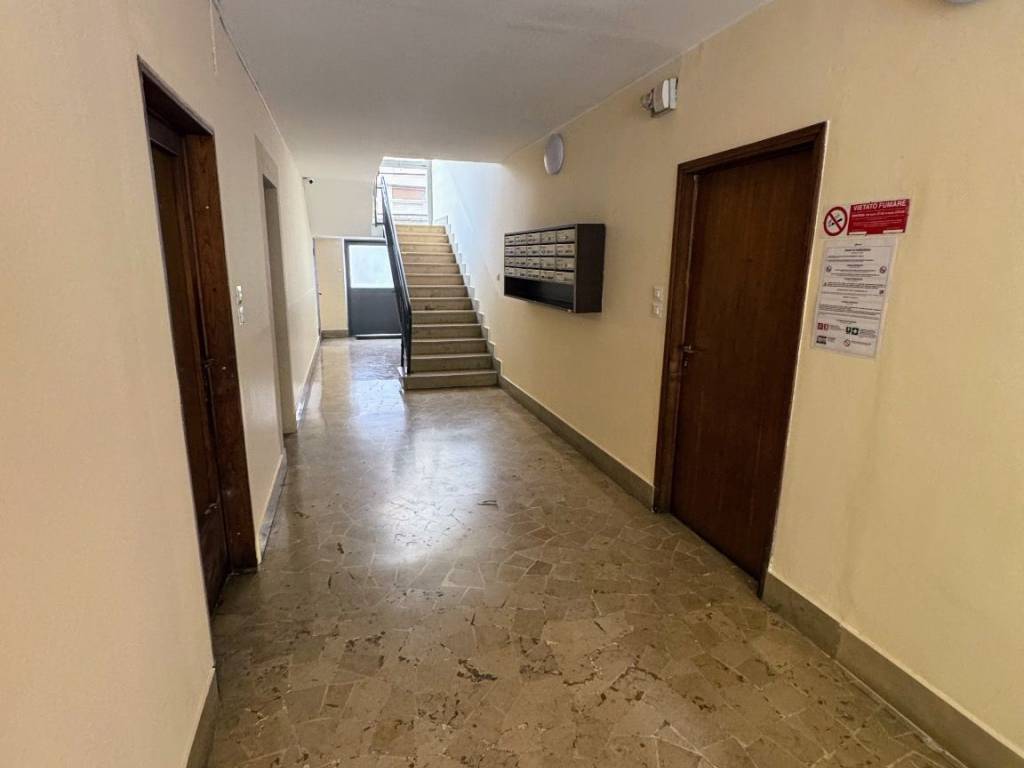 Appartamento a Varese in Via Francesco Tamagno, 14 - Foto 2