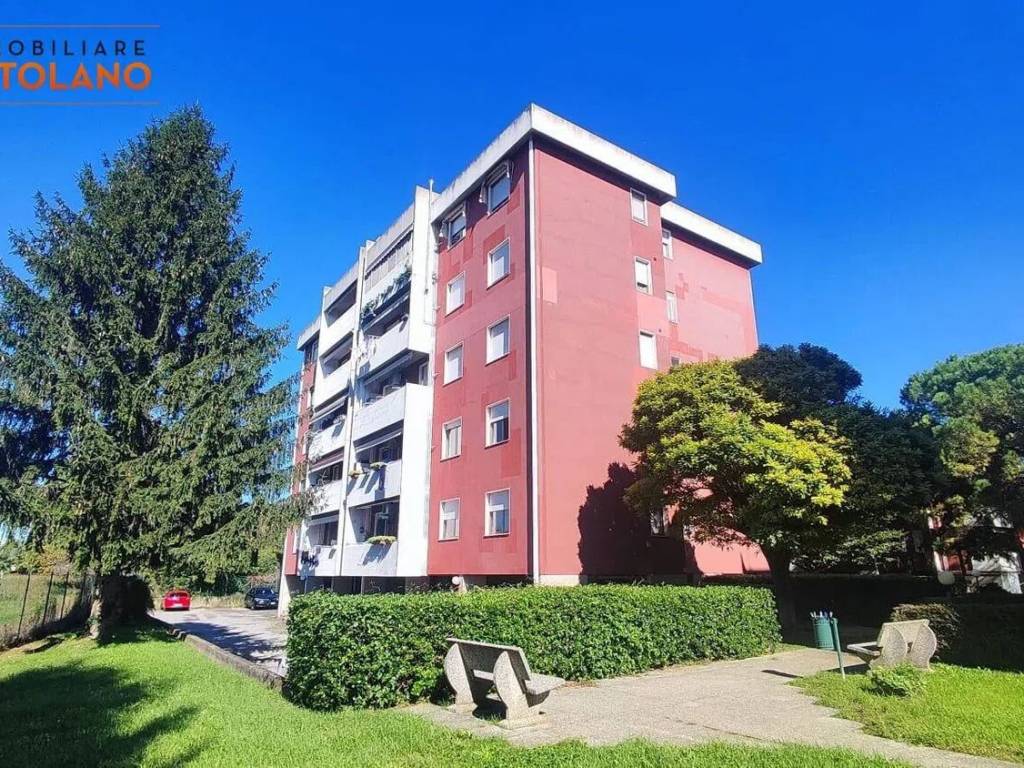 Appartamento a Monfalcone in Via F. Petrarca, 81 B - Foto 2