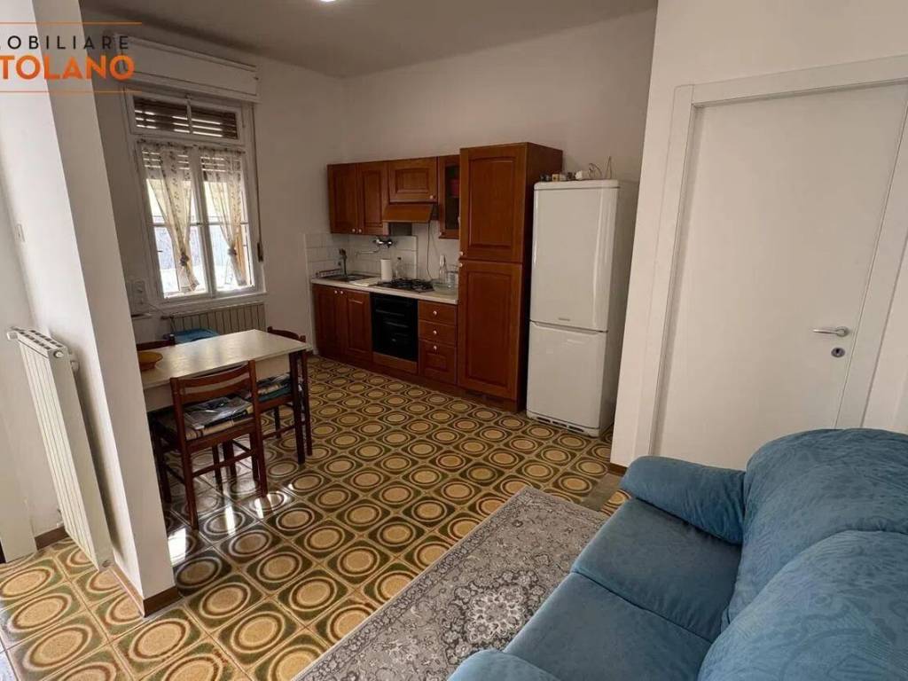 Appartamento a Monfalcone in Via G. Leopardi, 14 - Foto 2