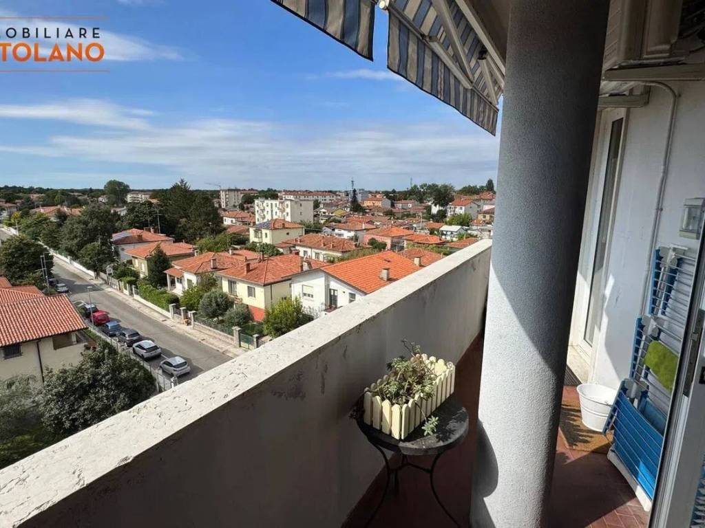 Appartamento a Monfalcone in Via Callisto Cosulich, 7 - Foto 4