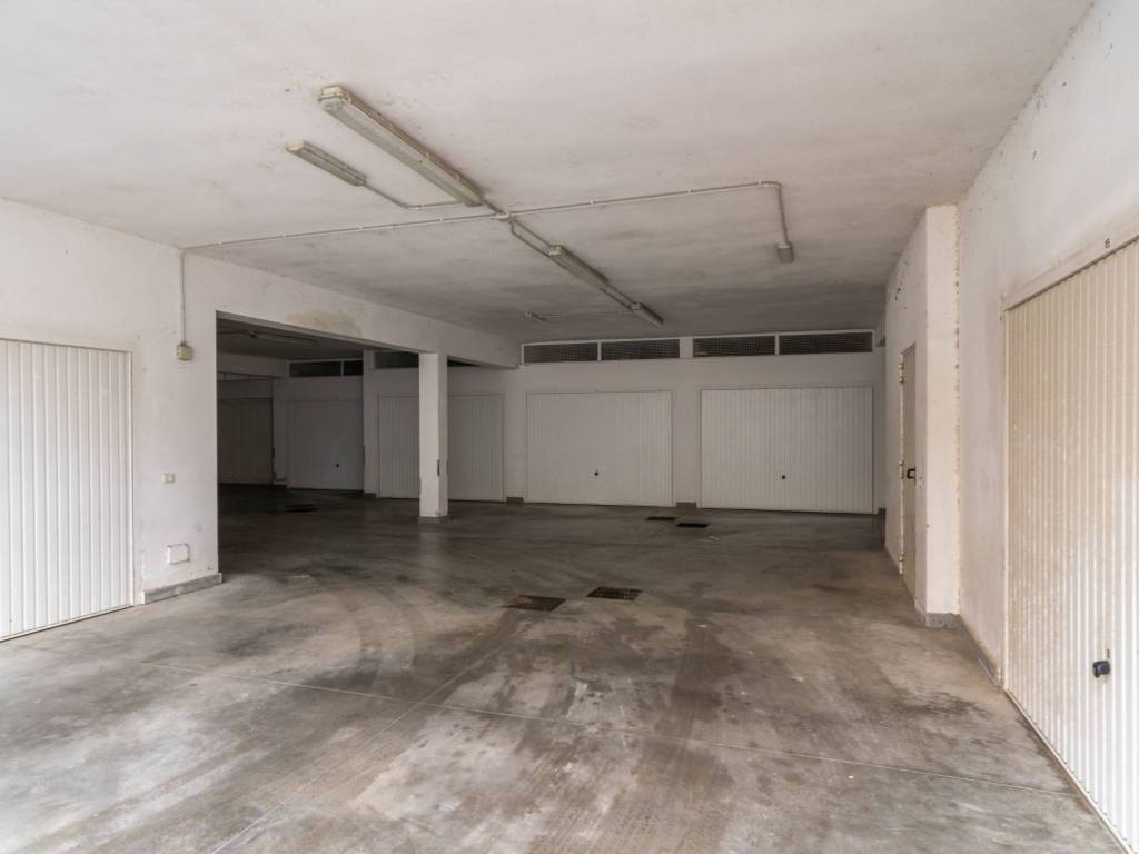 Box / garage a Tarquinia in Via Verento, 7 - Foto 5