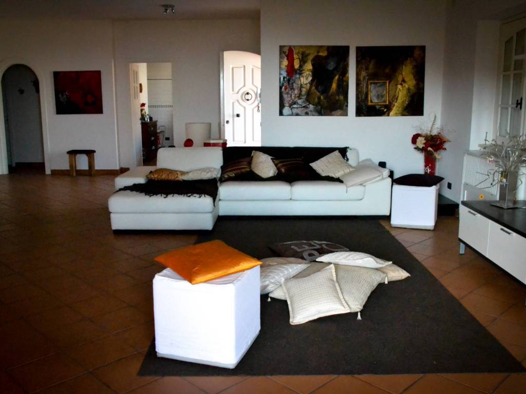 Villa a Norma in Via Antonio Gramsci - Foto 2