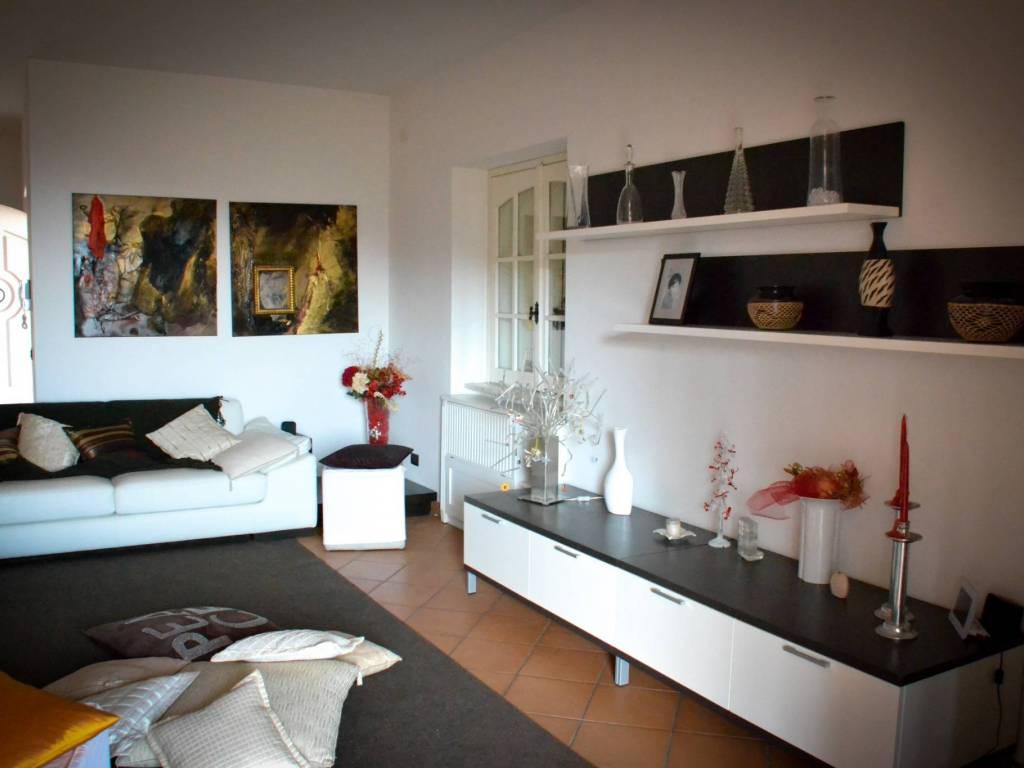 Villa a Norma in Via Antonio Gramsci - Foto 3