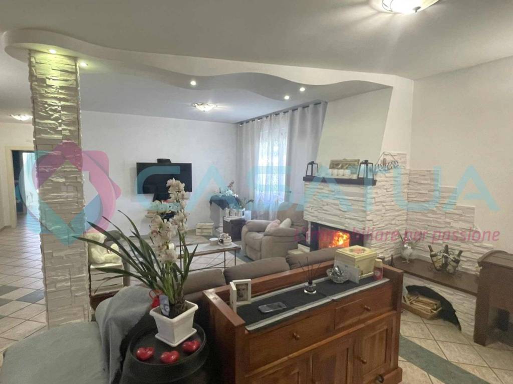 Appartamento a Città sant'angelo in Via Leonardo Petruzzi - Foto 5