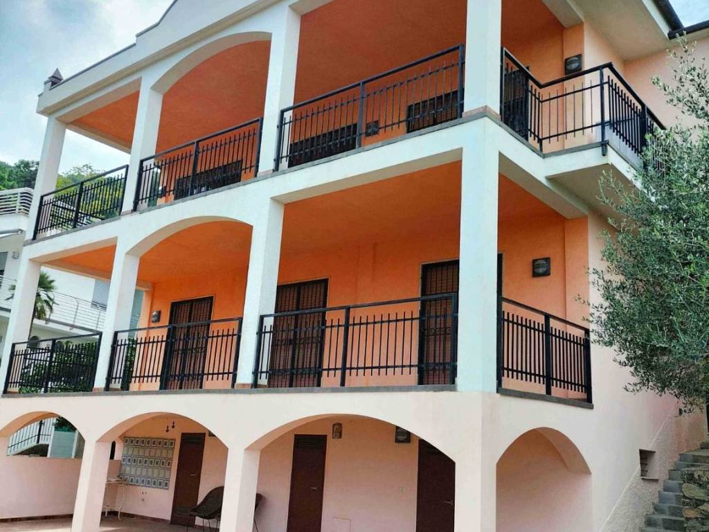 Villa a Noli in Regione Torbora - Foto 2