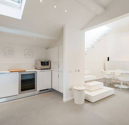 Attico / mansarda a Forte dei marmi in Piazza G. Garibaldi 4 - Foto 4