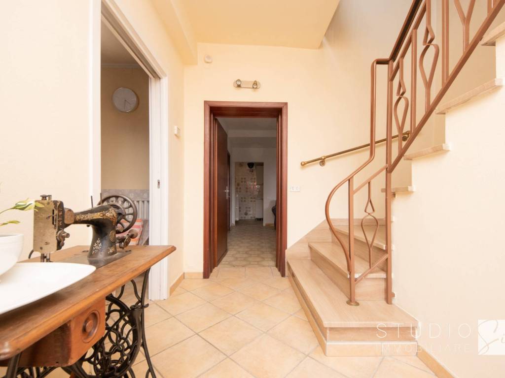 Casa indipendente a Pistoia in Via di Chiazzano - Foto 4