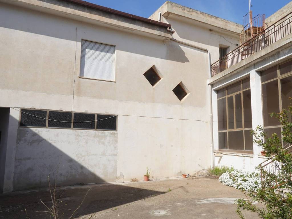 Casa indipendente a Dolianova in Corso Repubblica - Foto 3