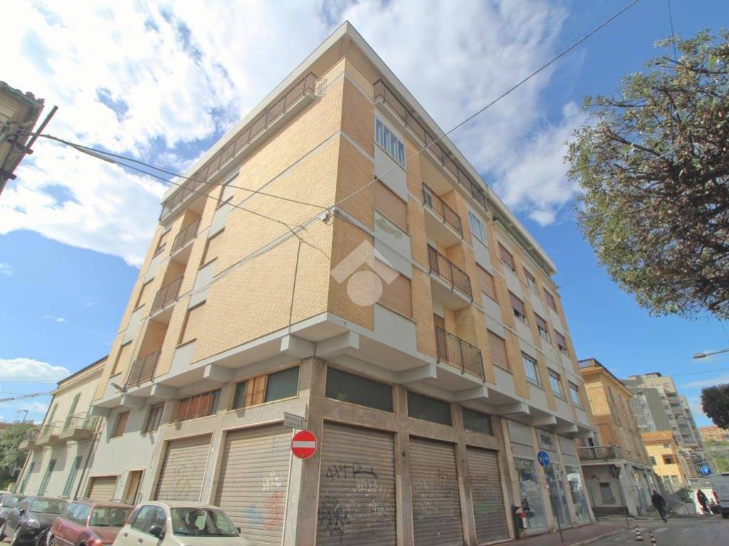 Appartamento a Giulianova in Via Bolzano, 2 - Foto 4