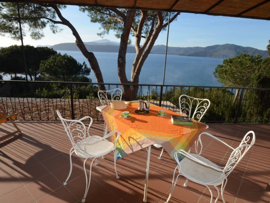 Villa a Capoliveri in Madonna delle Grazie - Foto 2