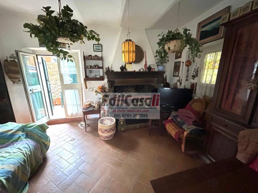 Casa indipendente a Soriano nel cimino in Via Vittorio Emanuele III - Foto 2