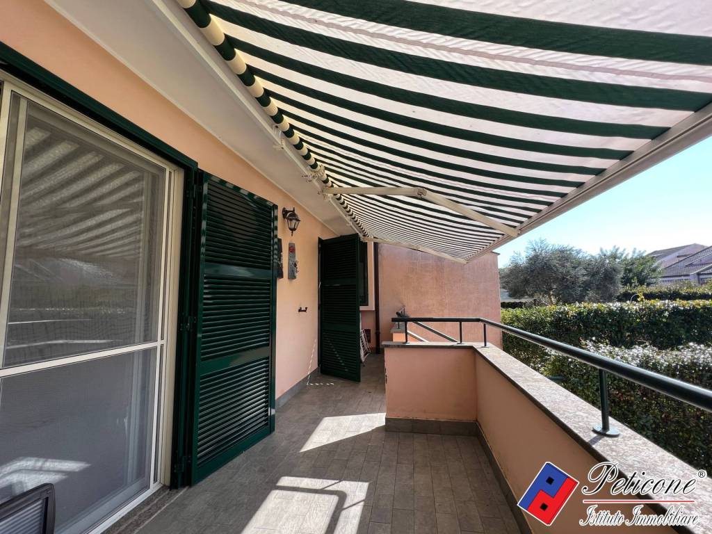 Villa a Fondi in VIA DELLA POIANA - Foto 3