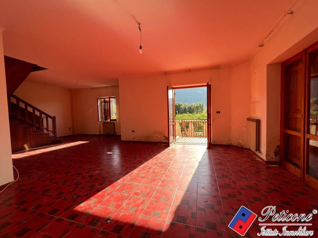 Villa a Fondi in Via Marzanti - Foto 3