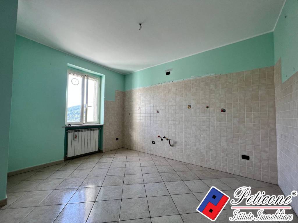 Appartamento a Lenola in Via San Martino - Foto 4