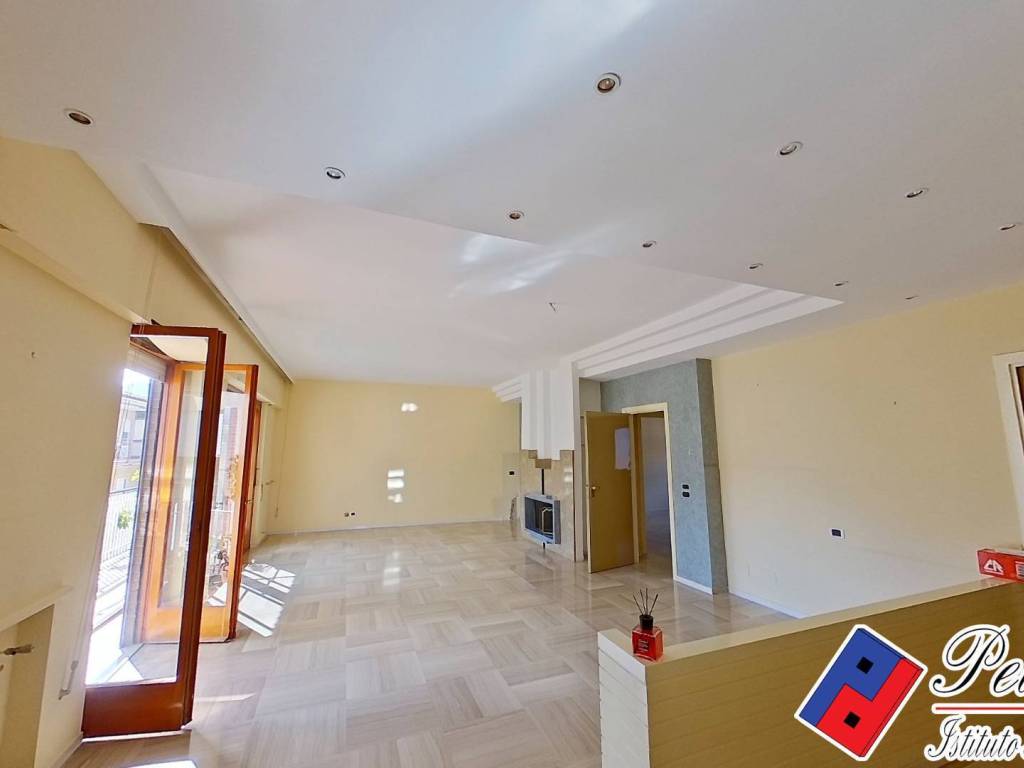 Appartamento a Fondi in Via Asti - Foto 3