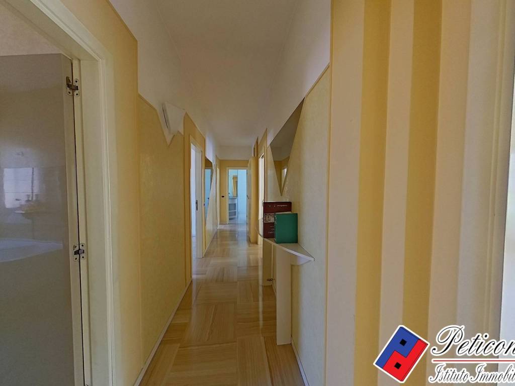 Appartamento a Fondi in Via Asti - Foto 5