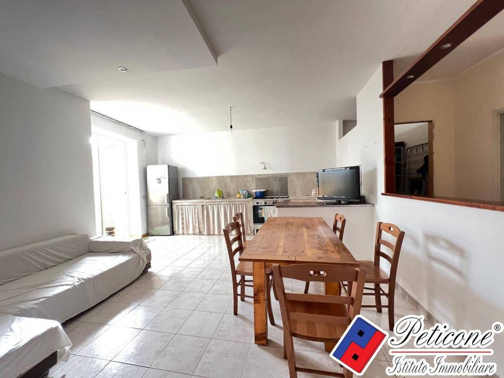 Appartamento a Fondi in Via Nazario Sauro - Foto 2