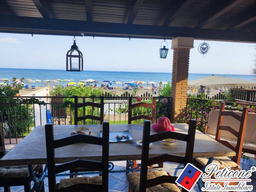 Villa a Terracina in Riva dei Gabbiani - Foto 2