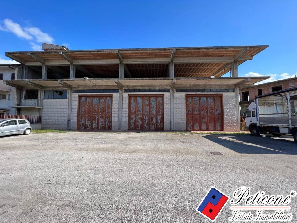 Immobile a Fondi in VIALE PIEMONTE - Foto 2