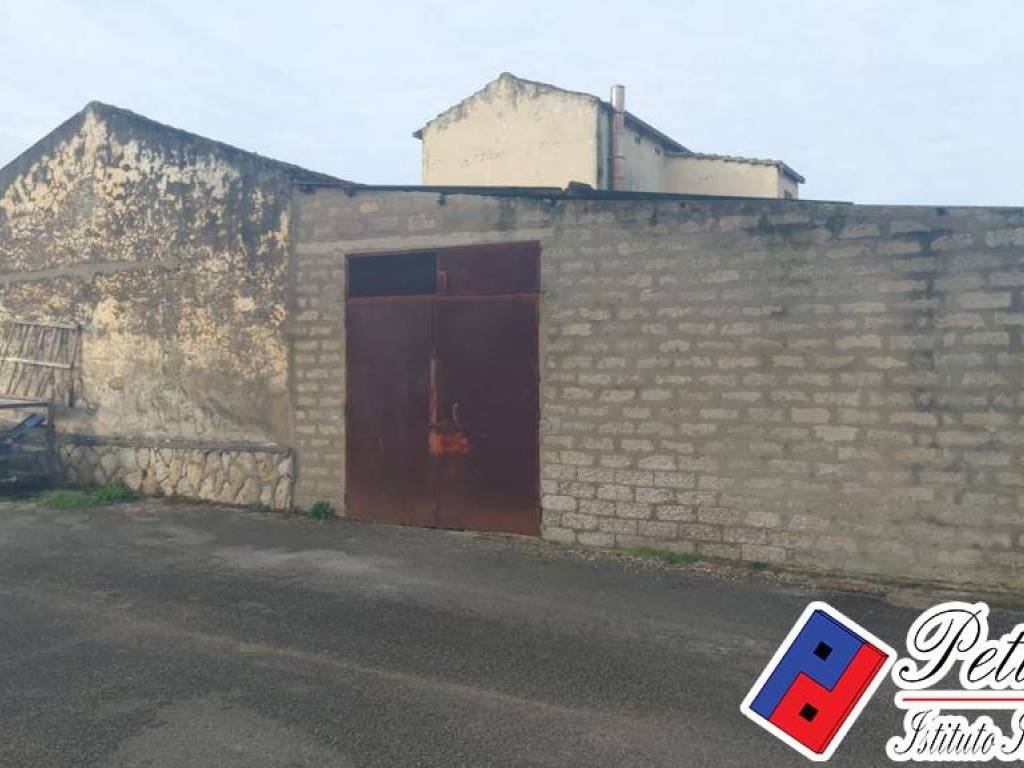 Casa indipendente a Fondi in Via Sant'Anastasia - Foto 3