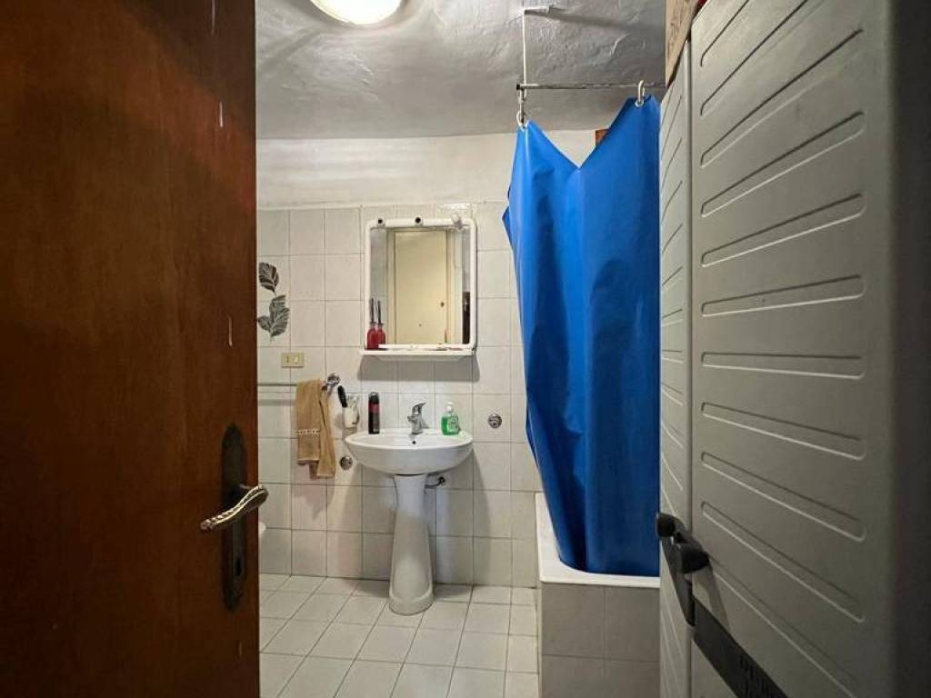 Appartamento a Fondi in Via Benedetto Terenzio - Foto 4