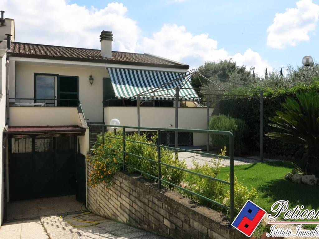 Villa a Fondi in Via Flacca, 1212 - Foto 2