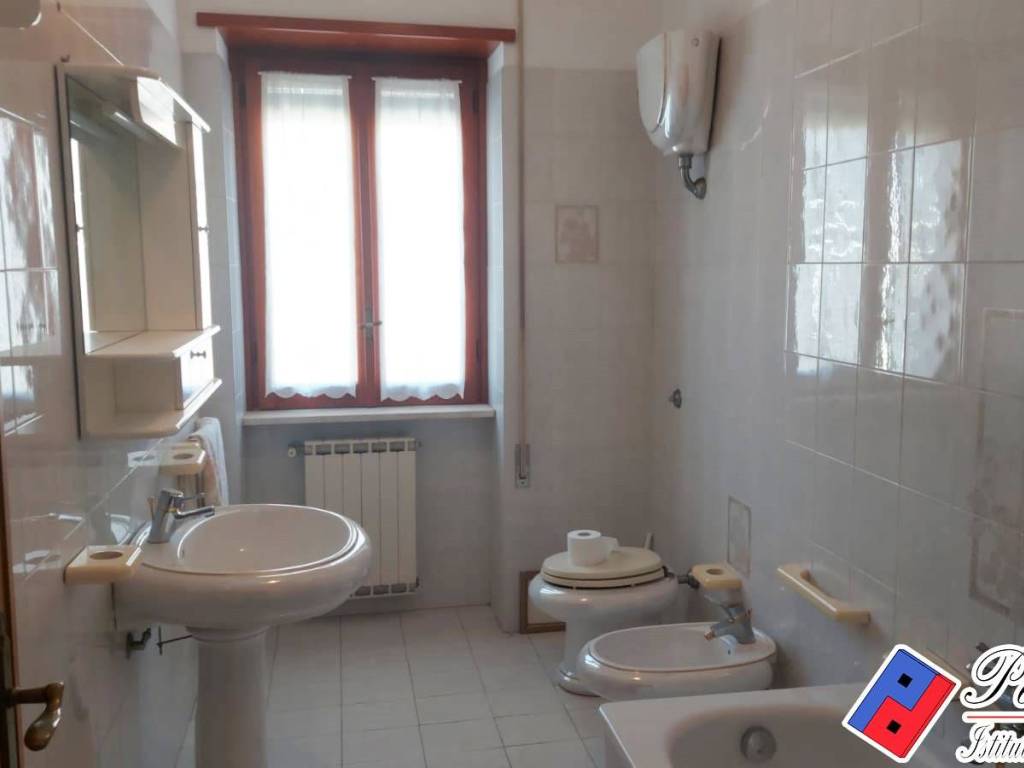 Appartamento a Fondi in Via Gioberti - Foto 4